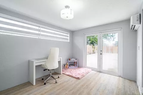 1084 W 65th St, Hialeah, FL 33012 photo 3