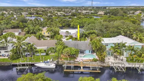 715 SW Salerno Rd, Stuart, FL 34997 photo 8
