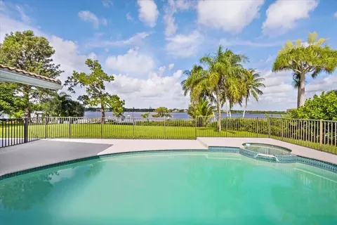 275 River Dr, Tequesta, FL 33469 photo 19