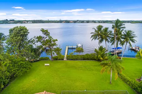 275 River Dr, Tequesta, FL 33469 photo 4