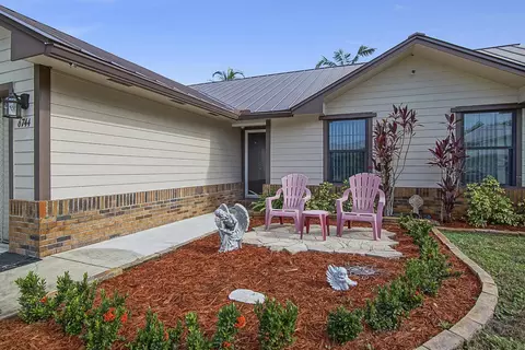 6744 SE Amyris Ct, Stuart, FL 34997 photo 1