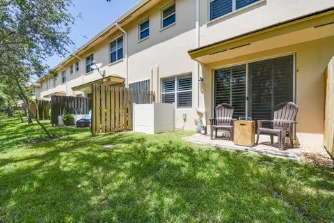 476 SE Bloxham Way, Stuart, FL 34997 photo 22