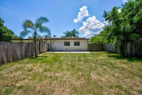 3059 SE Amherst St, Stuart, FL 34997 photo 6
