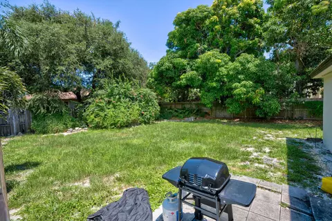 3059 SE Amherst St, Stuart, FL 34997 photo 38