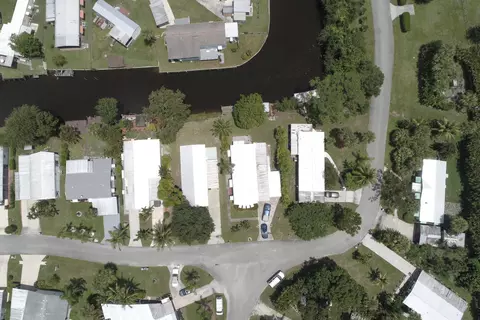 251 SE Paradise Pl, Stuart, FL 34997 photo 42