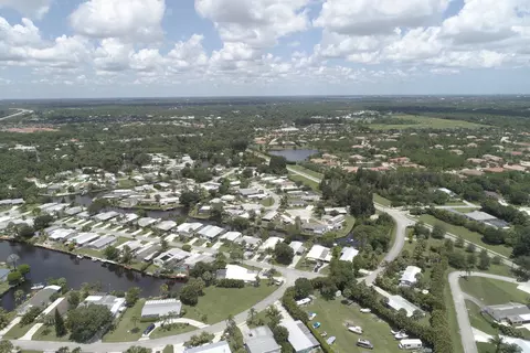251 SE Paradise Pl, Stuart, FL 34997 photo 35