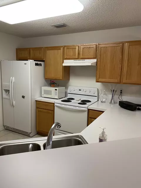 140 Fox Meadow Run, Jupiter, FL 33458 photo 7