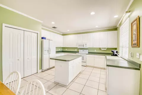 274 Feather Pt S, Jupiter, FL 33458 photo 7