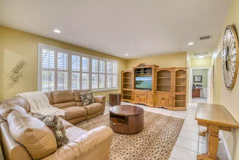 274 Feather Pt S, Jupiter, FL 33458 photo 5