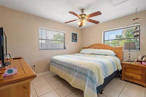 816 Northview Dr #A, Jupiter, FL 33458 photo 12