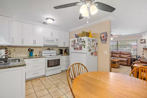 816 Northview Dr #A, Jupiter, FL 33458 photo 11
