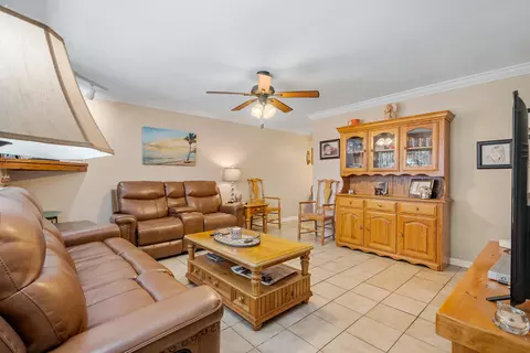 816 Northview Dr #A, Jupiter, FL 33458 photo 6