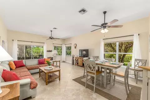 6979 SE Cutler Trl, Stuart, FL 34997 photo 4