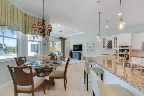 7186 SW Quiet River Ct, Stuart, FL 34997 photo 5