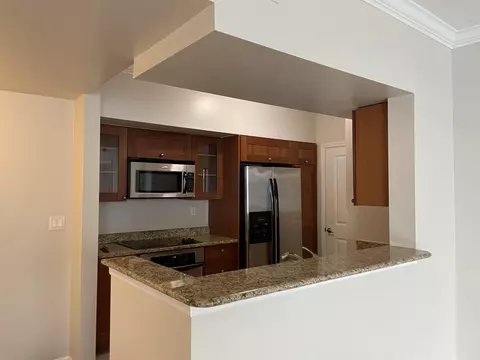 815 NW Flagler Ave #401, Stuart, FL 34994 photo 3
