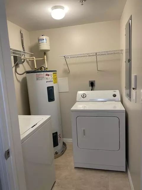 815 NW Flagler Ave #401, Stuart, FL 34994 photo 6