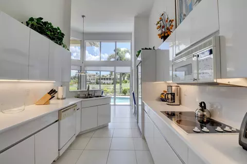 5794 Regency Cir E, Boca Raton, FL 33496 photo 35