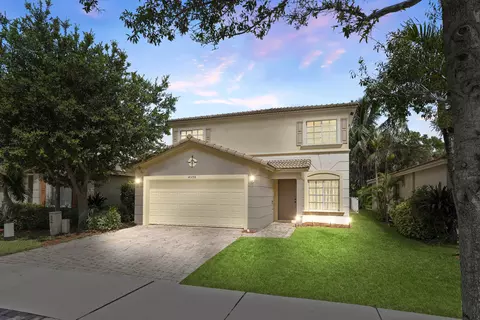 4598 SE Graham Dr, Stuart, FL 34997 photo 3