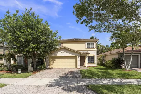 4598 SE Graham Dr, Stuart, FL 34997 photo 2