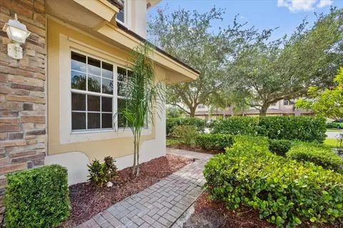 5447 SE Moseley Dr, Stuart, FL 34997 photo 3