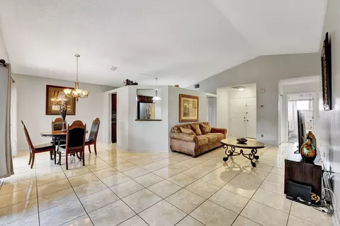 6 Compton Way, Boynton Beach, FL 33426 photo 7