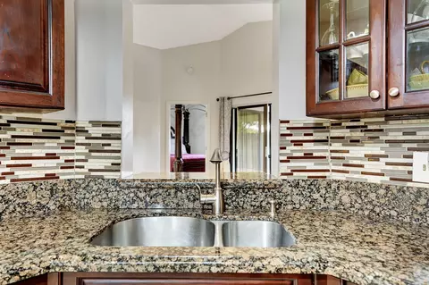 6 Compton Way, Boynton Beach, FL 33426 photo 8