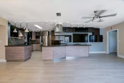 6100 Francis St, Jupiter, FL 33458 photo 6