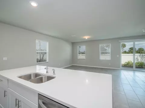 335 SE Halifax Ln, Stuart, FL 34994 photo 5