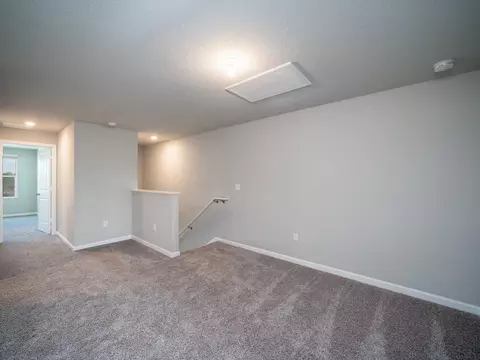 335 SE Halifax Ln, Stuart, FL 34994 photo 9