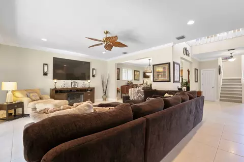 148 Cypress Cv, Jupiter, FL 33458 photo 11