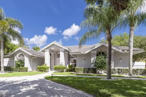 121 N River Dr W, Jupiter, FL 33458 photo 1