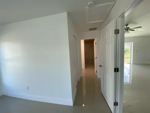914 SE 39th Ter, Okeechobee, FL 34974 photo 13