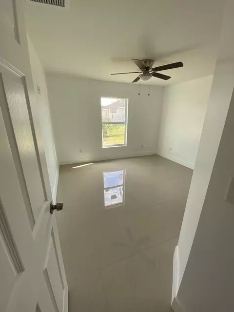 914 SE 39th Ter, Okeechobee, FL 34974 photo 5