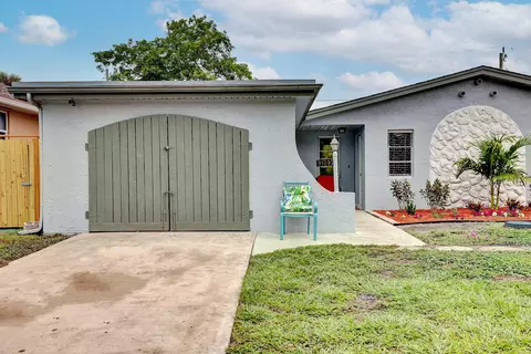 3103 SE Jefferson St, Stuart, FL 34997 photo 3