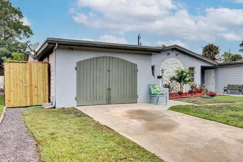 3103 SE Jefferson St, Stuart, FL 34997 photo 4