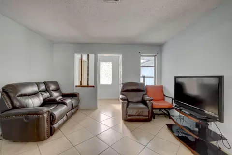 3103 SE Jefferson St, Stuart, FL 34997 photo 5