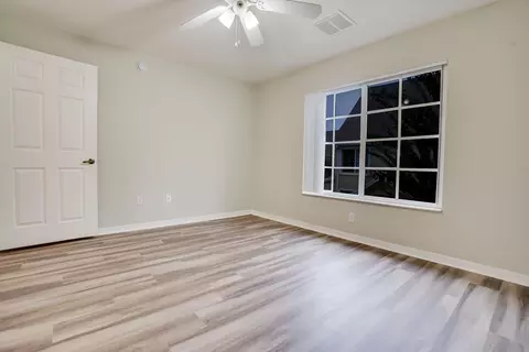 1639 SE Pomeroy St, Stuart, FL 34997 photo 9