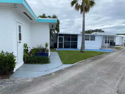 209 Java Dr #J, Briny Breezes, FL 33435 photo 3