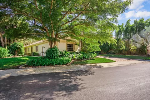 105 Stonebriar Blvd, Jupiter, FL 33458 photo 3