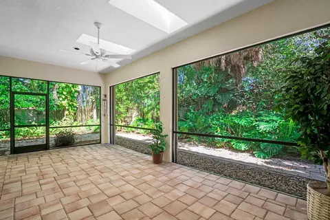 105 Stonebriar Blvd, Jupiter, FL 33458 photo 17