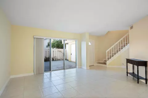 176 Seabreeze Cir, Jupiter, FL 33477 photo 7
