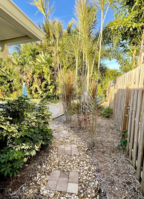 103 E Riverside Dr, Jupiter, FL 33469 photo 39