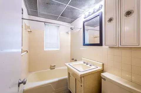 60 Olive Dr, Hialeah, FL 33010 photo 36
