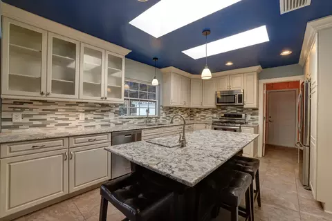 9226 Mockingbird Trl, Jupiter, FL 33478 photo 4