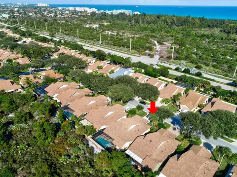 124 Seashore Dr, Jupiter, FL 33477 photo 4