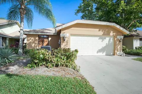 113 Seashore Dr, Jupiter, FL 33477 photo 12