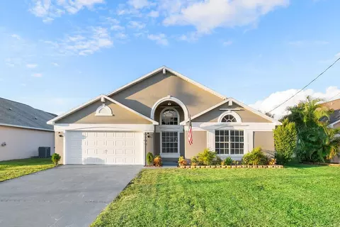 6141 Pompano St, Jupiter, FL 33458 photo 1