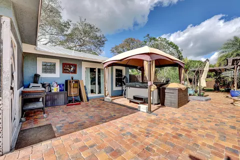 8467 SW 18th Ave, Stuart, FL 34997 photo 29