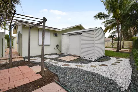 122 Pineview Rd, Jupiter, FL 33469 photo 37