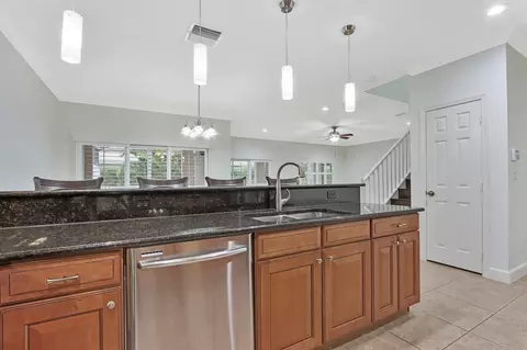 109 Owl Pointe Cir, Jupiter, FL 33458 photo 8